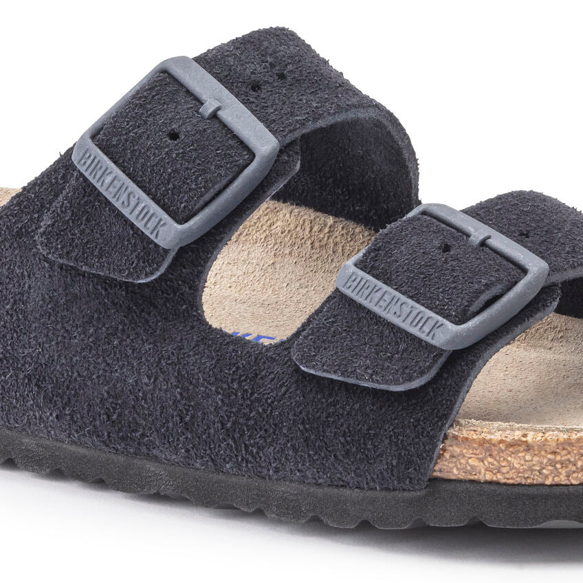 BIRKENSTOCK ARIZONA SOFT FOOTBED MIDNIGHT SUEDE REGULAR