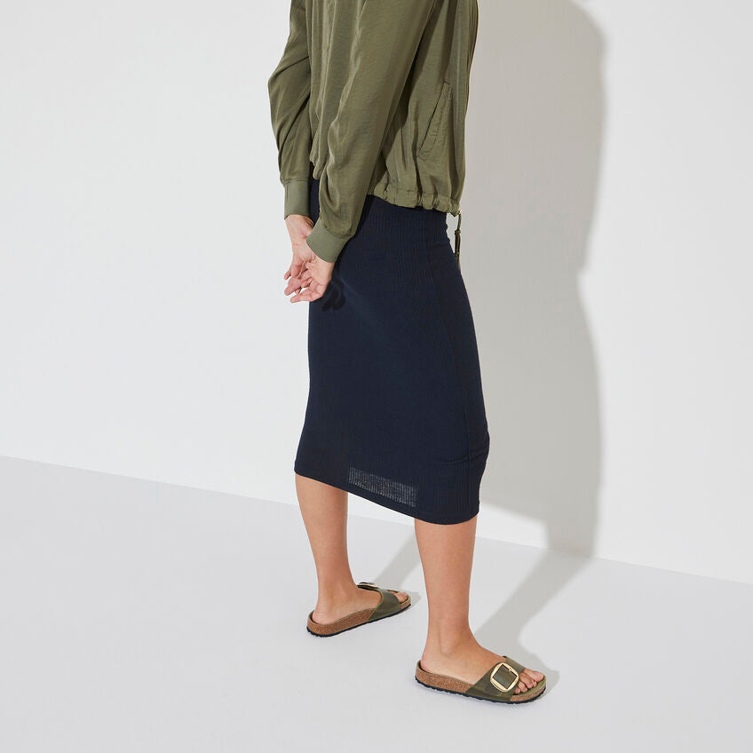 BIRKENSTOCK GIZEH BIG BUCKLE OLIVE OIL LETTER NARROW
