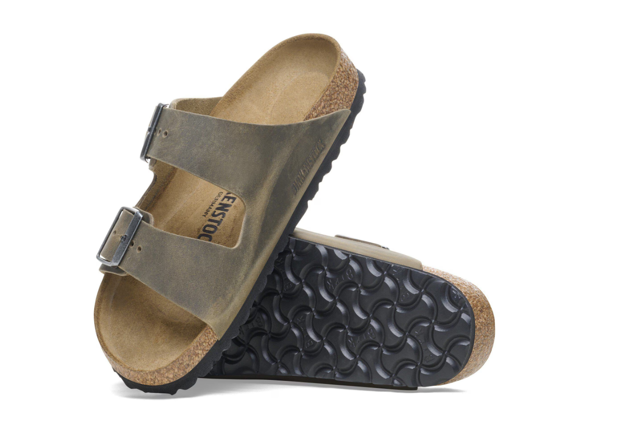 Birkenstock Arizona Oiled Leather Faded Khaki Sandals
