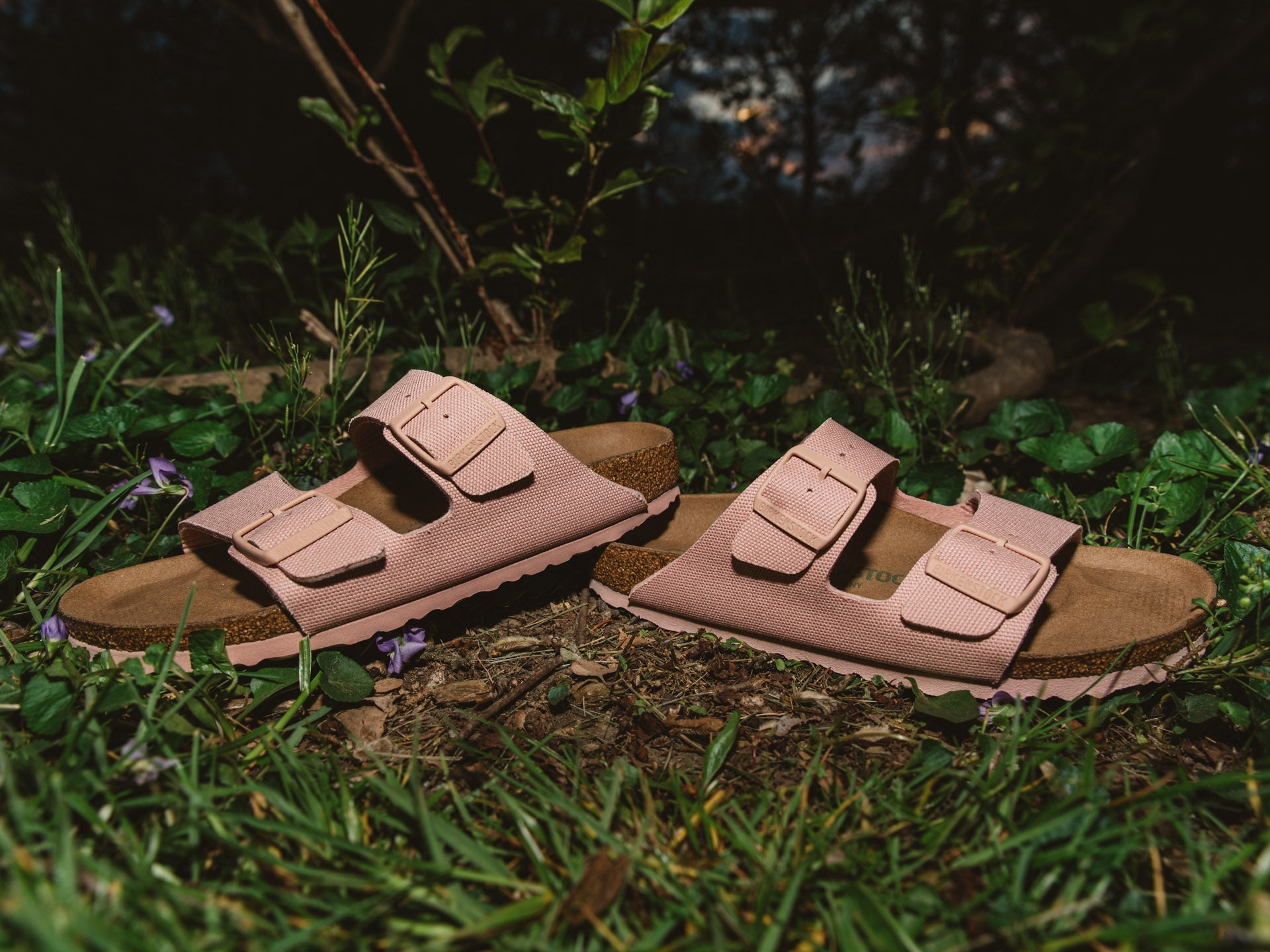 BIRKENSTOCK ARIZONA VEGAN SOFT PINK TEXTILE NARROW