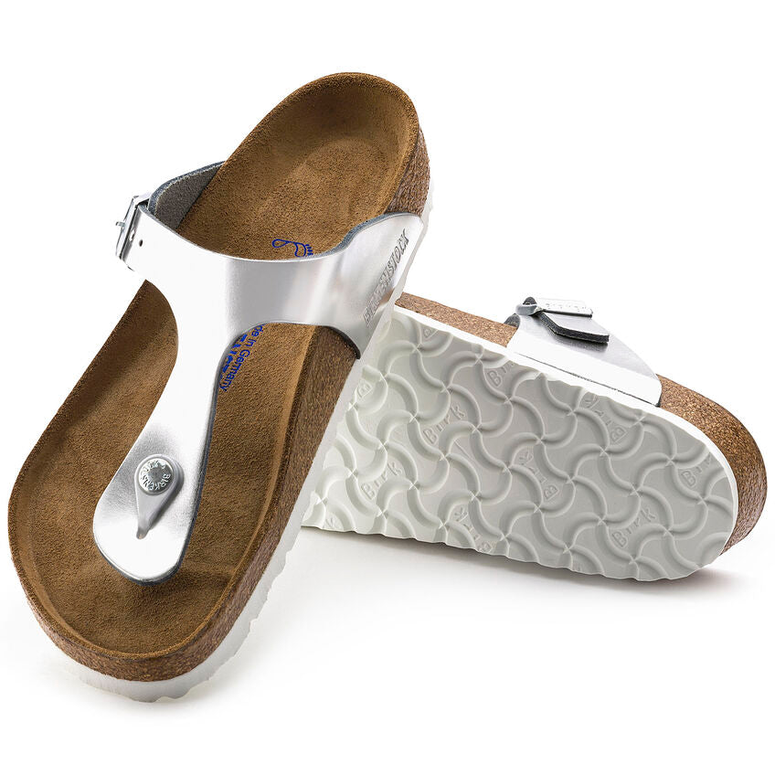 BIRKENSTOCK GIZEH SOFT FOOTBED METALLIC SILVER LEATHER