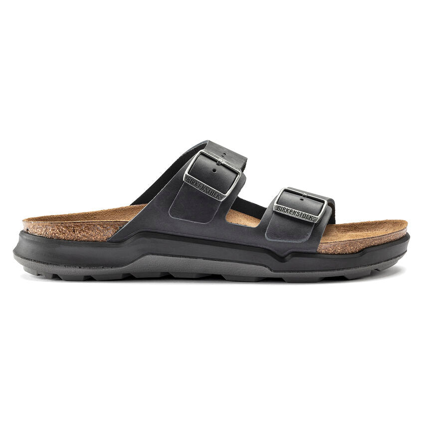 BIRKENSTOCK ARIZONA RUGGED BLACK OIL LEATHER REGULAR