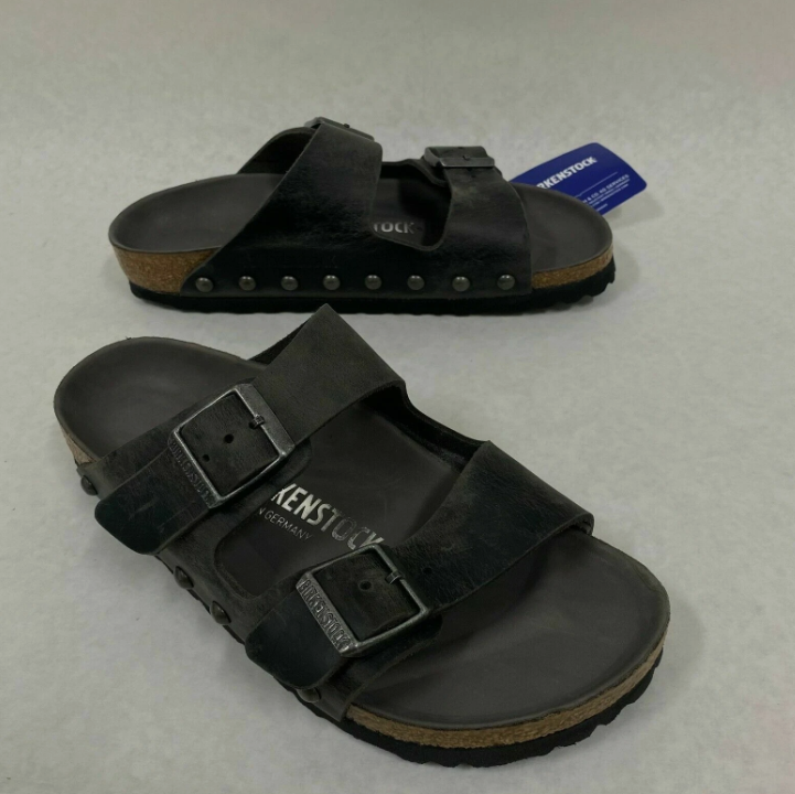 Birkenstock Arizona Light Studs Oiled Leather Sandals - Iron - Narrow