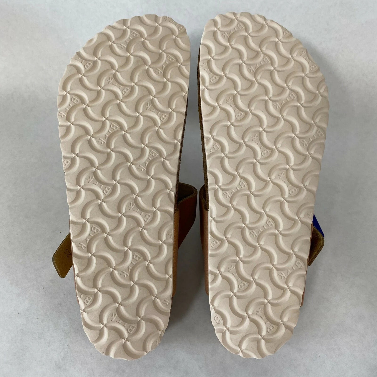 Birkenstock Gizeh Washed Leather Thong Sandals - Metallic Sea Copper - 1012909 - Regular