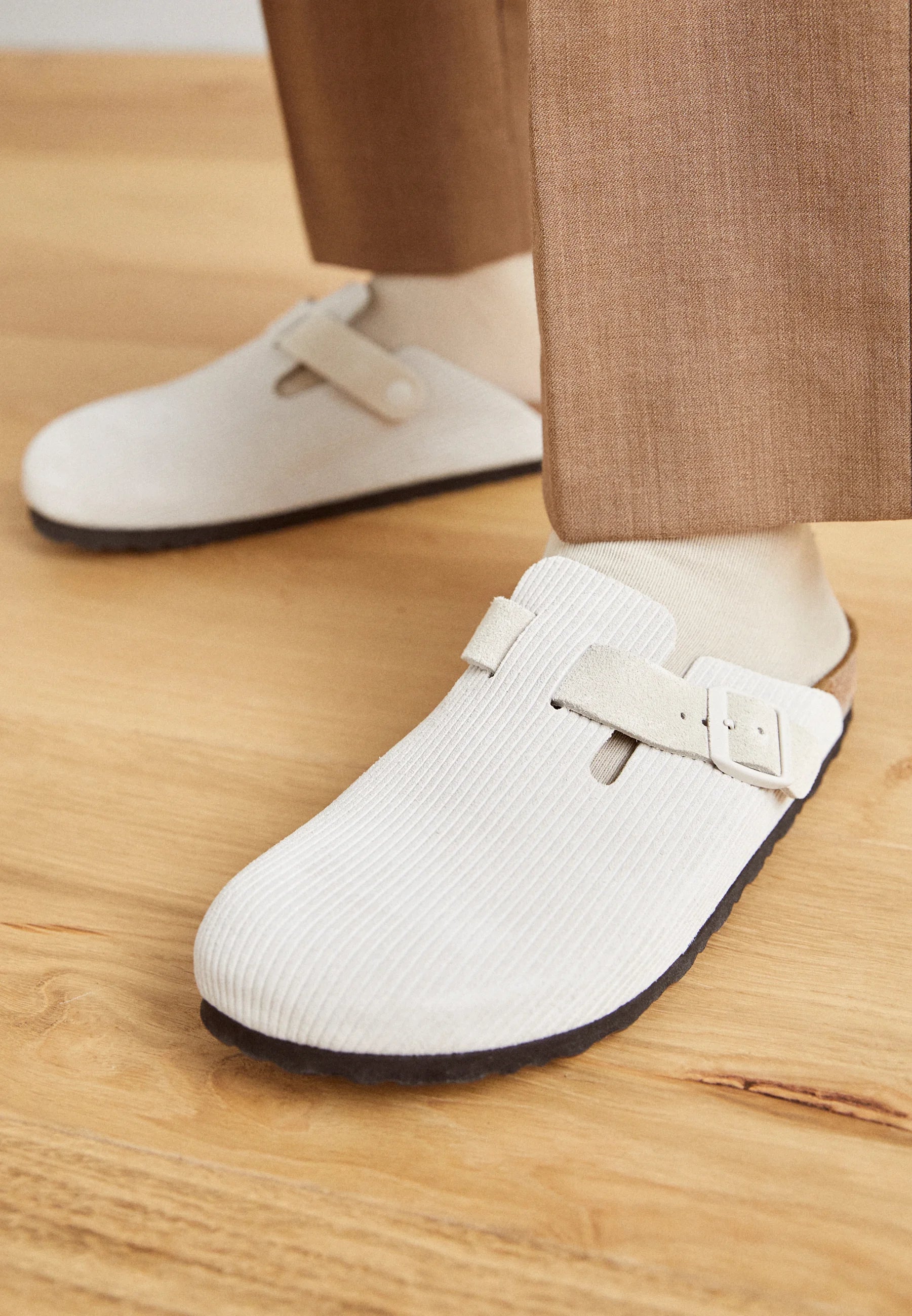 BIRKENSTOCK TOKYO WHITE LEATHER